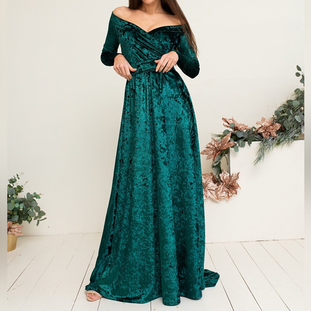 ❗️NEW❗️Marble Emerald Off Shoulder Velvet Wrap Maxi Dress